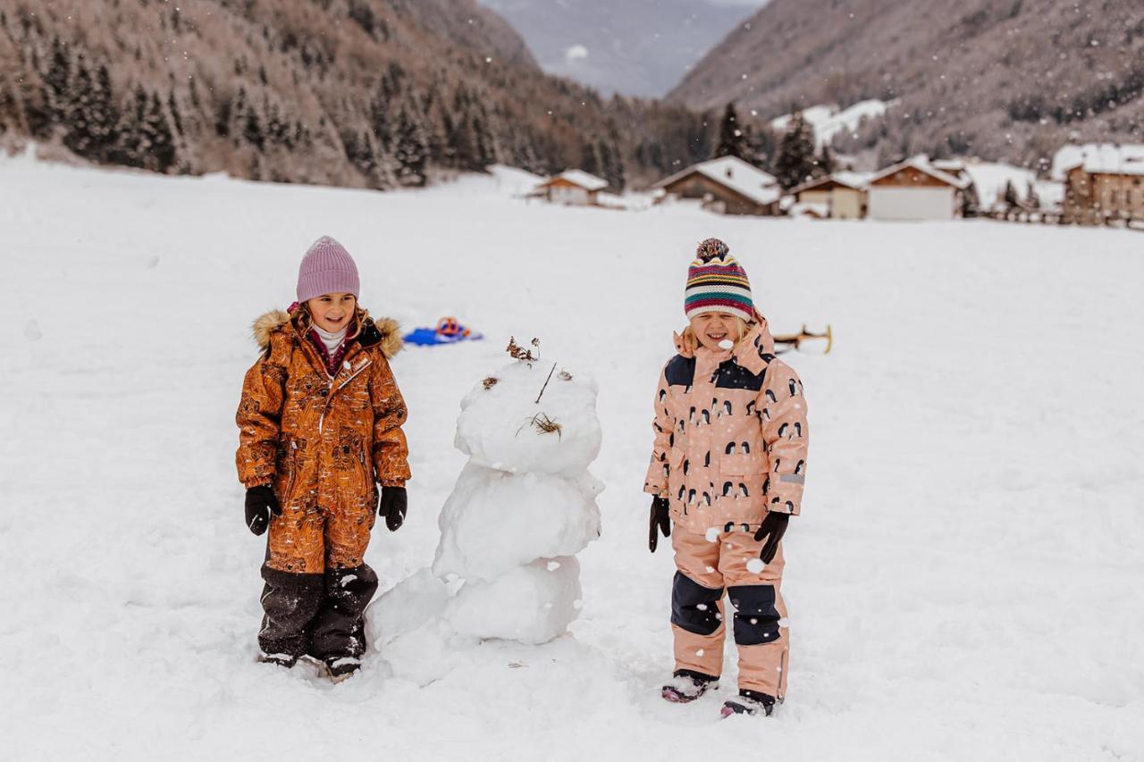 Familienhotel Huber Valles Bagian luar foto
